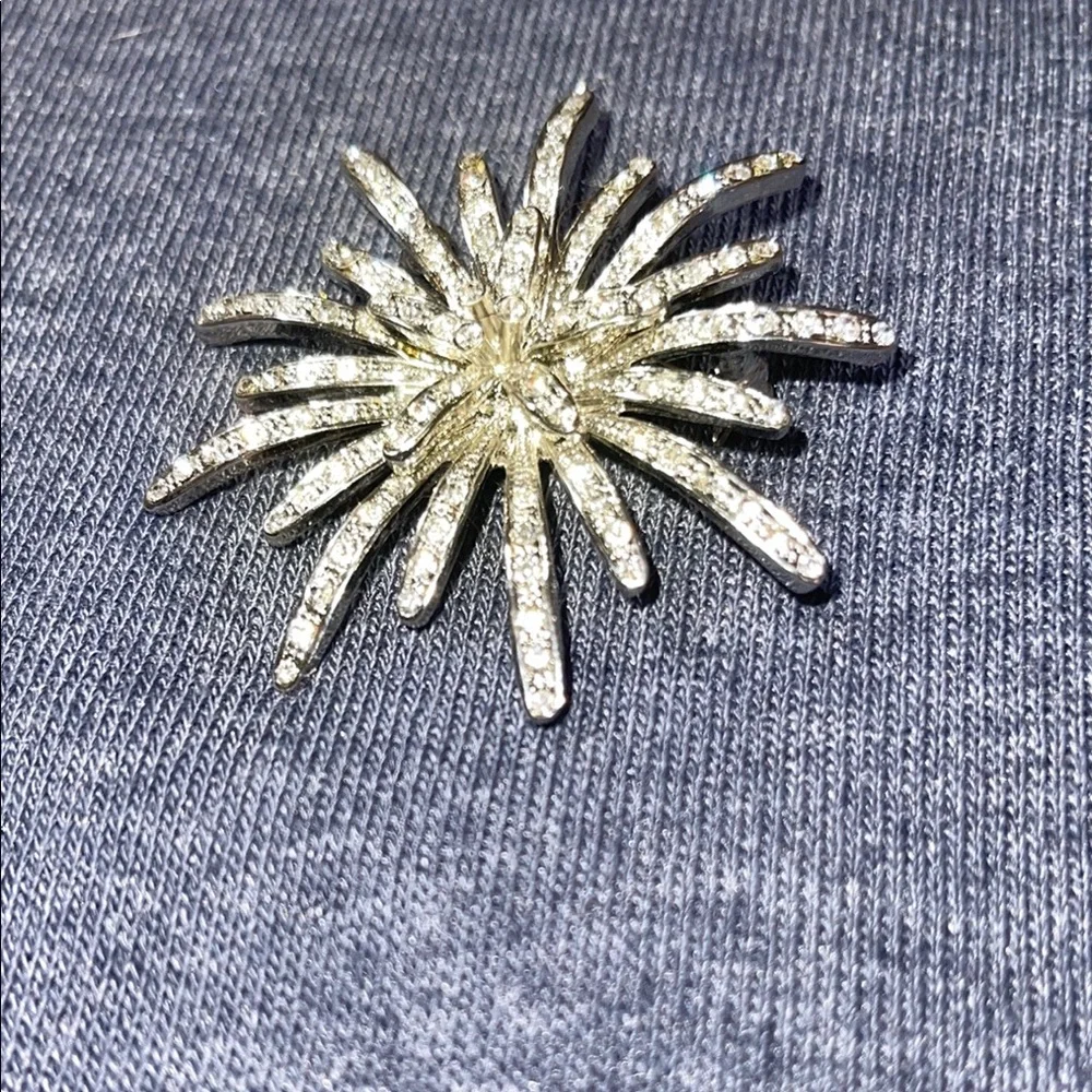 1960s 3-D Atomic Starburst Brooch
